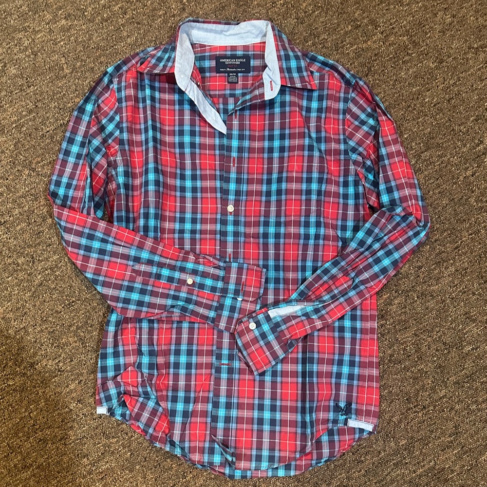 American Eagle Men’s Plaid Button Down Shirt - XS